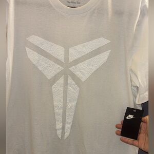 Nike White Short Sleeve Men's Tee